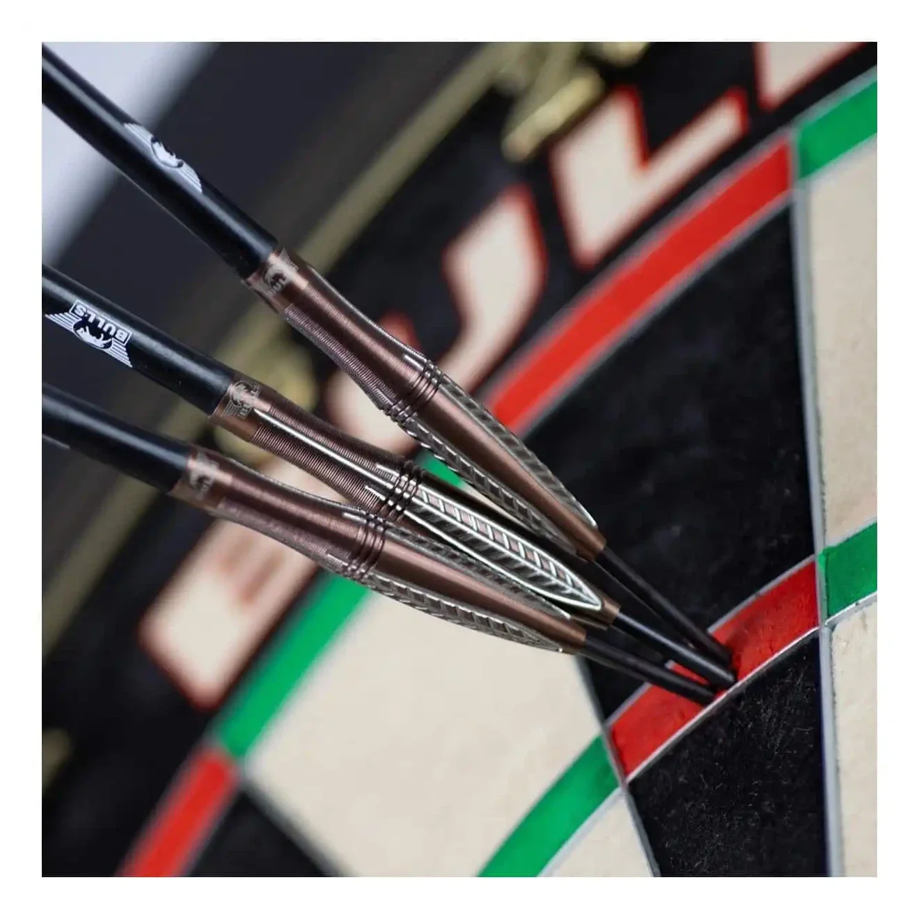 Bulls NL Bronzo Flux 90% Tungsten Steel Tip Darts 24g - Image 5