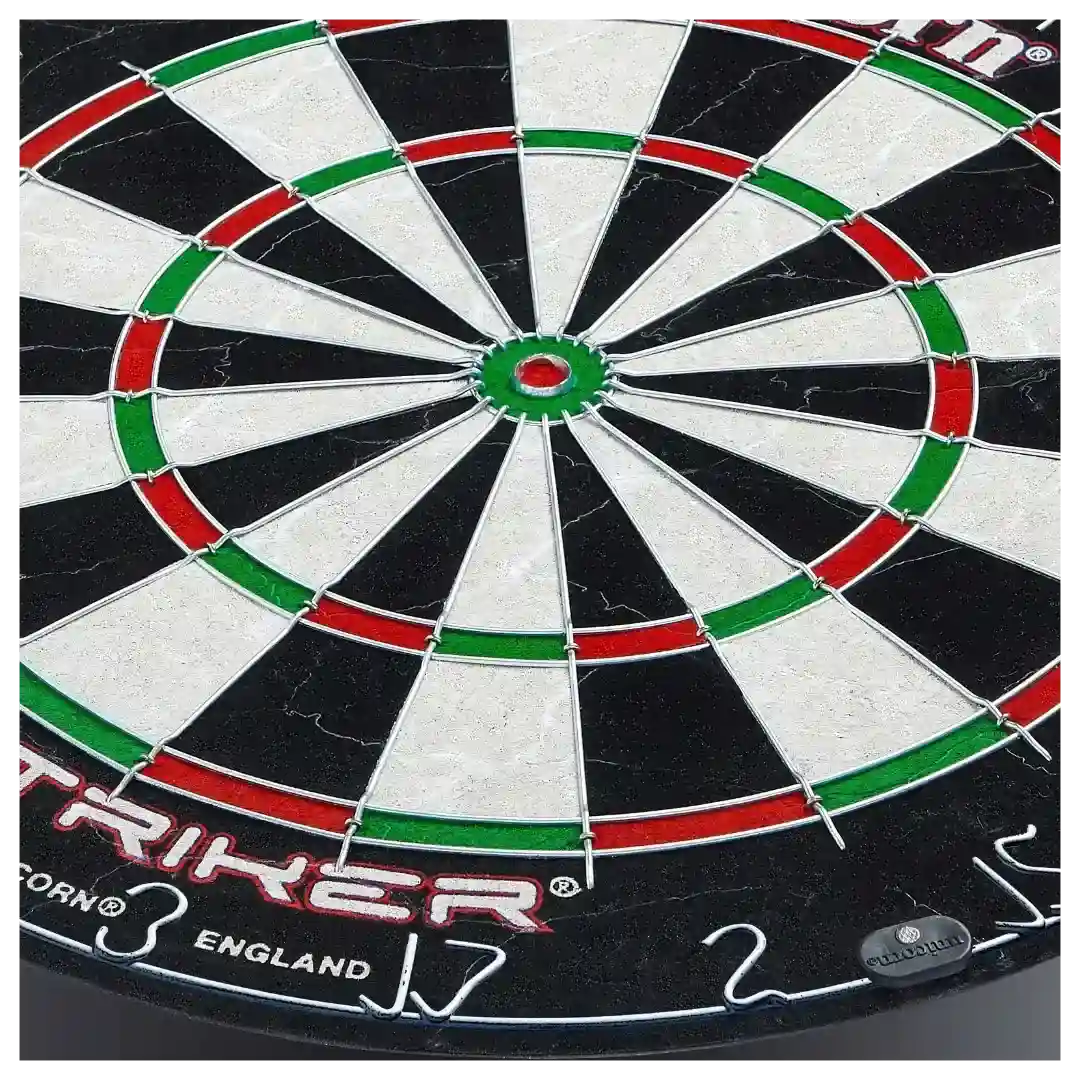 Unicorn Striker Bristle Dartboard - Image 3